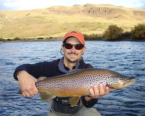 Outfitters Patagonia Fly Fishing Adventures - Day Tours
