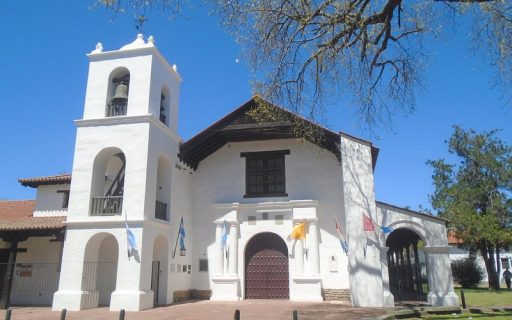 Descubre las iglesias y catedrales más impresionantes de Santa Fe