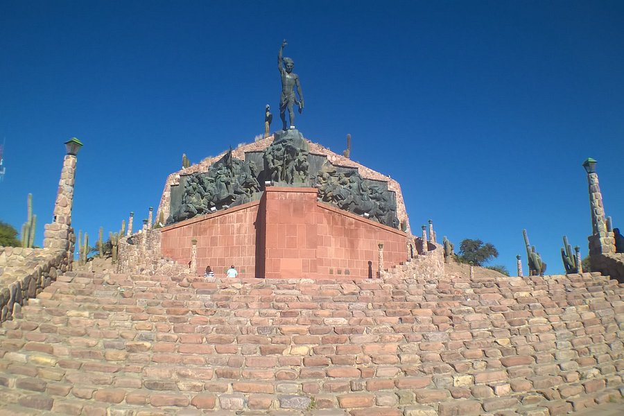 Monumento a los Heroes de la Independencia