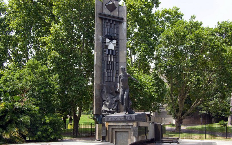 Monumento a Eva Peron