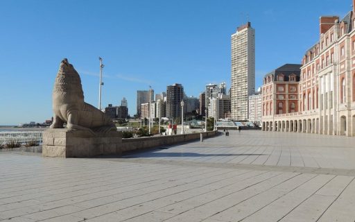 Los monumentos y estatuas imprescindibles para visitar en Mar del Plata