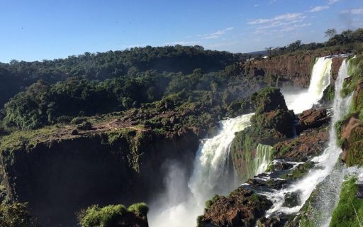 Los 5 sitios turísticos imprescindibles que debes visitar en Puerto Iguazú